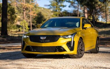 2025 Cadillac CT4-V