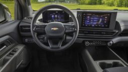 
										2025 Chevrolet Silverado EV full									